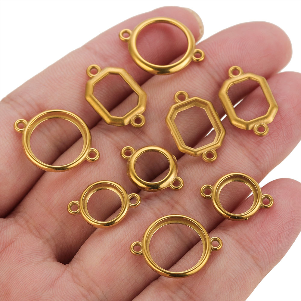 10Pcs Stainless Steel Hollow D - Bezels Set Pendant recension och pris